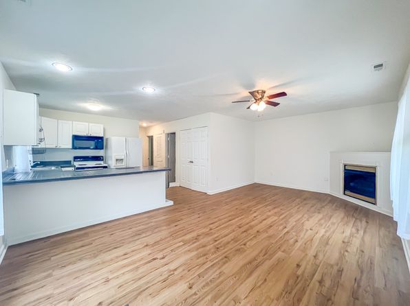 34 Fox Hill Dr