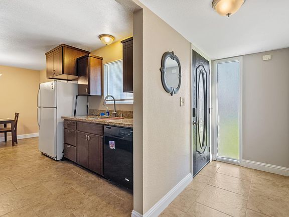 3rd image of 3814 W Judy Avenue