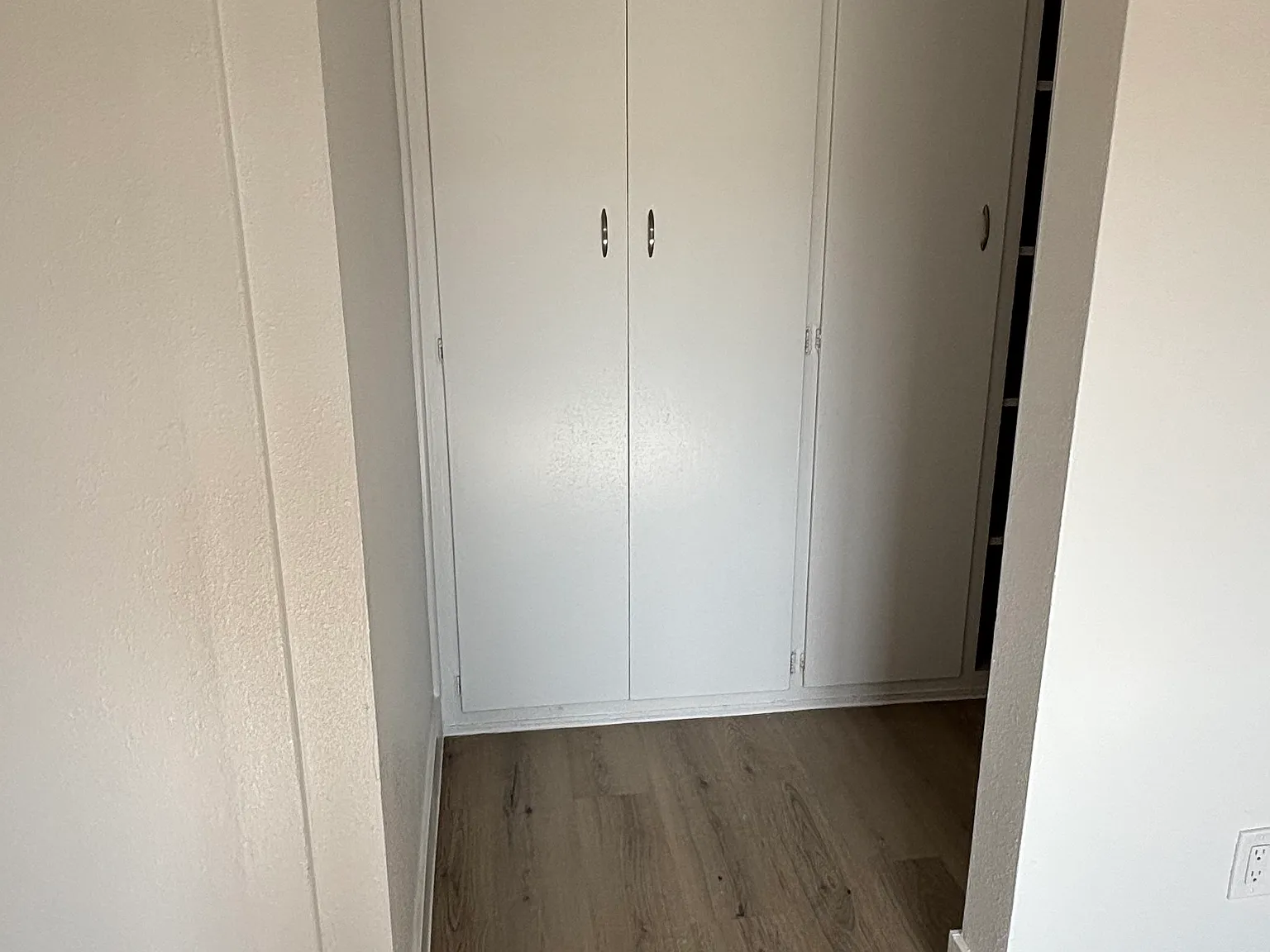 1 bed, 400 sqft, $1,395 — Photo 2