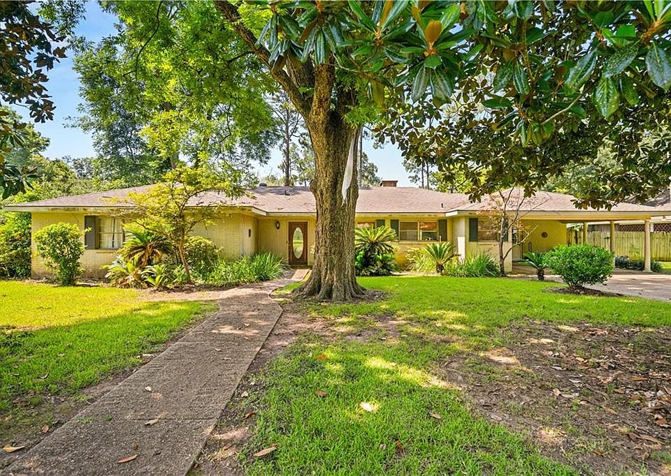 1st image of 3810 Pecan Dr