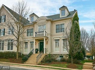 3836 Farrcroft Grn, Fairfax, VA 22030