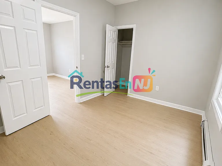 62 N 6th St #2C — Photo 5