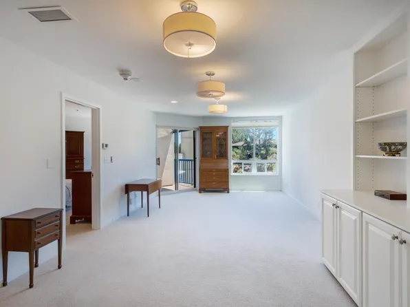 100 Thorndale Drive #403, San Rafael, CA 94903