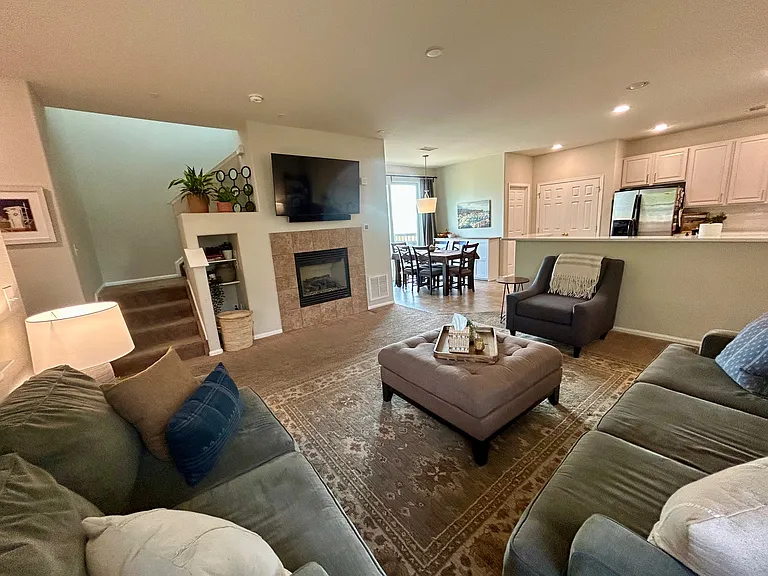 3393 Florence Way — Photo 6