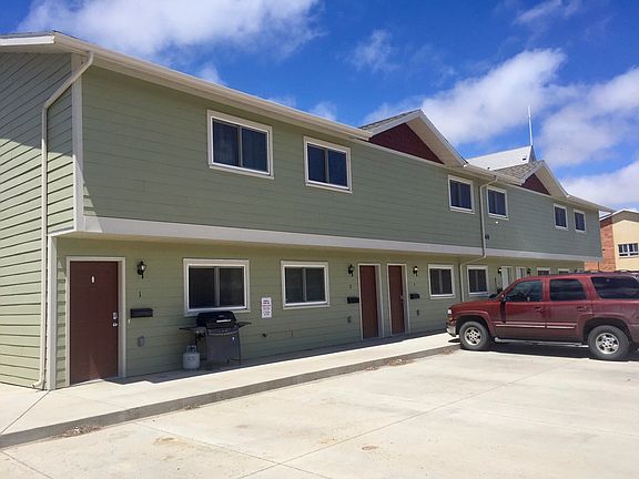 2nd image of 668 N 13th St #6