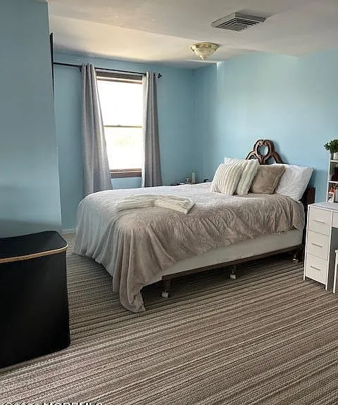 319 Roosevelt Ave — Photo 6