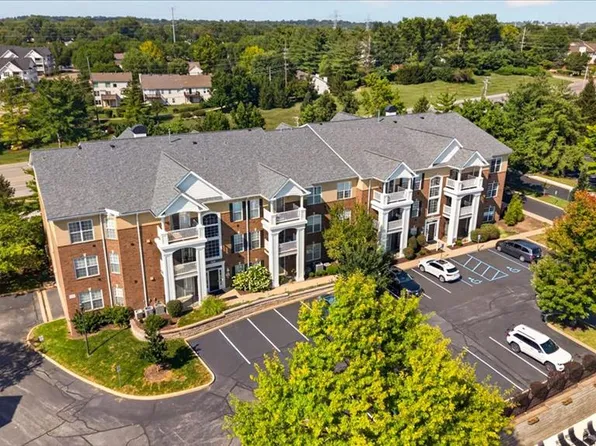 13101 Mill Crossing Ct APT 200, Saint Louis, MO 63141