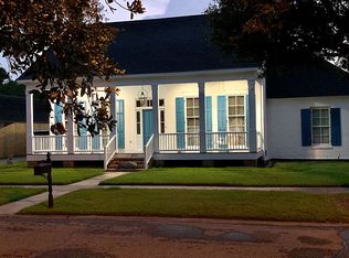 423 W Plantation Ridge Ct, Baton Rouge, LA 70810