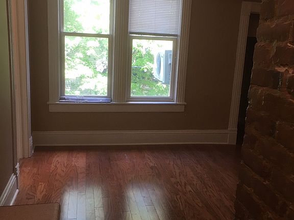 2nd image of 418 N 39th St APT 6