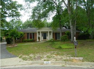 1320 Dellwyn Ct, Mobile, AL 36695