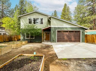60511 Umatilla Cir, Bend, OR 97702
