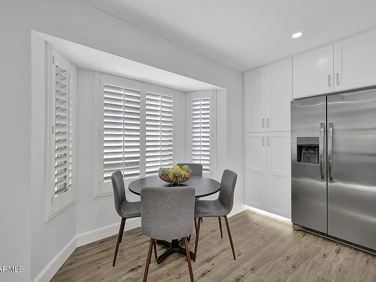 4760 W Wahalla Ln — Photo 6