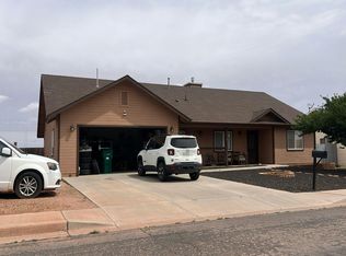 1972 Iron Horse Dr, Winslow, AZ 86047