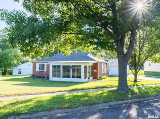 315 Lincoln Rd, Marquette Heights, IL 61554