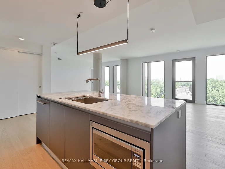 1414 Bayview Ave #605 — Photo 8