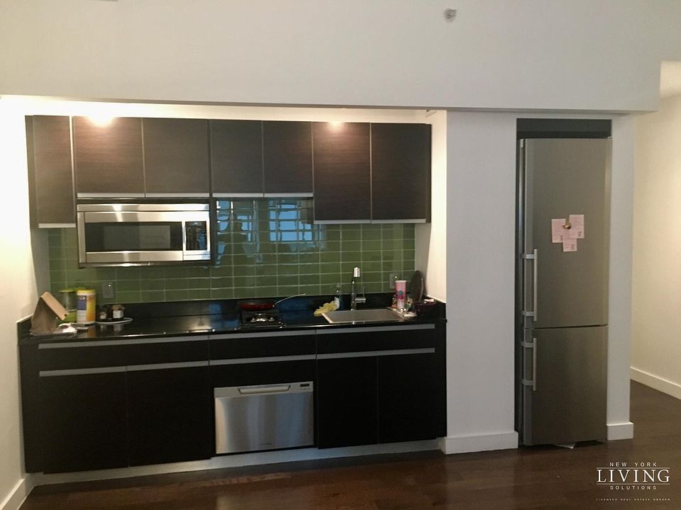 1st image of 116 John St APT 1110