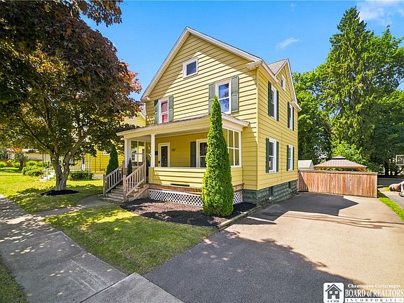 2nd image of 282 Prospect St
