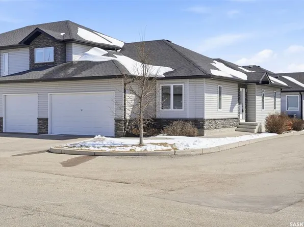 UNIT 27-547 East Hampton BOULEVARD, Saskatoon, SK S7R 0H8