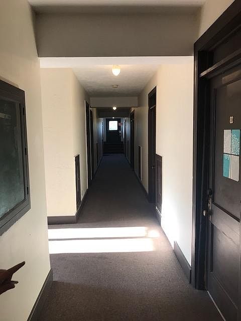 2nd image of 404 E Main St #402