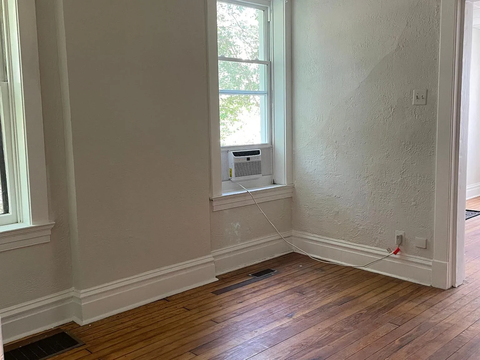3535 Wisconsin Ave — Photo 4