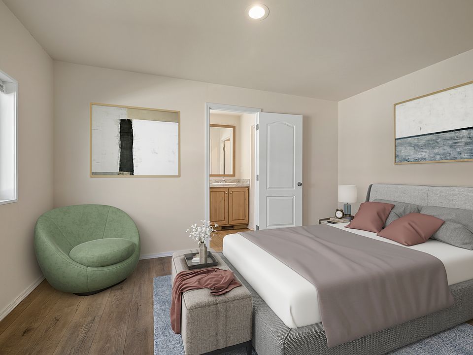 Virtually Staged. Pics of similar unit, paint/appliances/flooring may be slightly different.