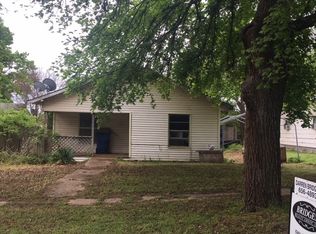 1304 W Walnut Ave, Duncan, OK 73533