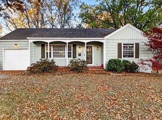 5543 Roeland Dr, Roeland Park, KS 66205