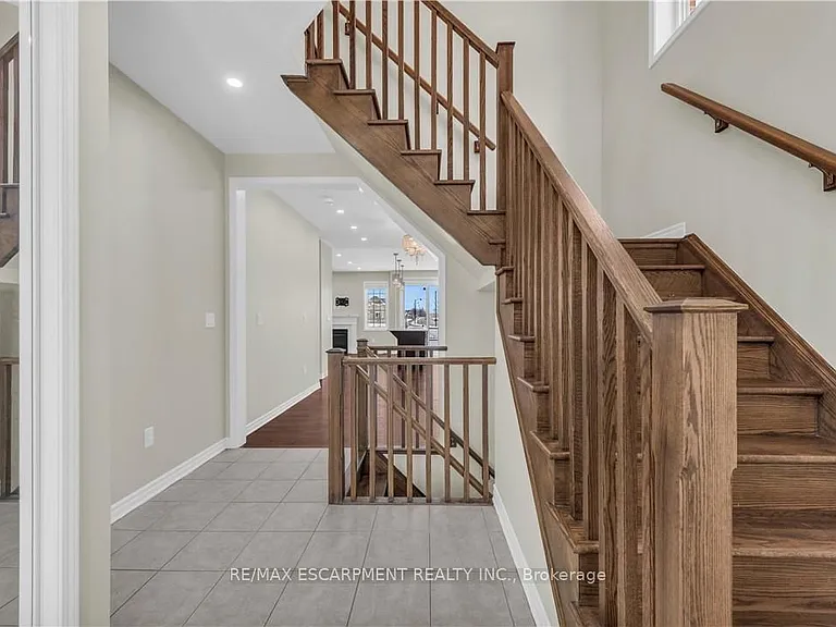 75 Forest Ridge Ave — Photo 8