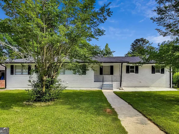 1574 Patricia Dr, Morrow, GA 30260