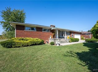 4450 Miller Rd, Niagara Falls, NY 14304
