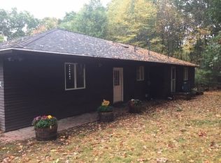 34 Richmond Rd, Putnam, CT 06260