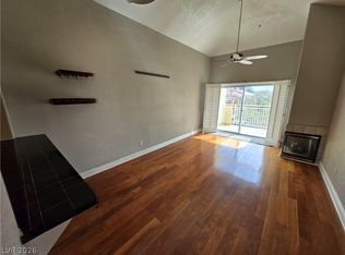 5000 Red Rock St APT 317, Spring Valley, NV 89118