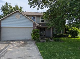 4671 Driftwood Ln, Greenwood, IN