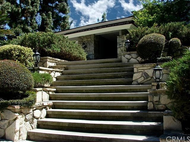 1st image of 15720 Candeleria Ct
