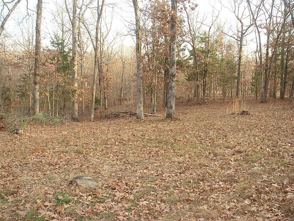 4th image of 908 Park Ln N