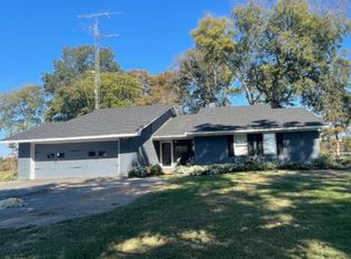 377 Stuart Island Rd, Lake Village, AR 71653