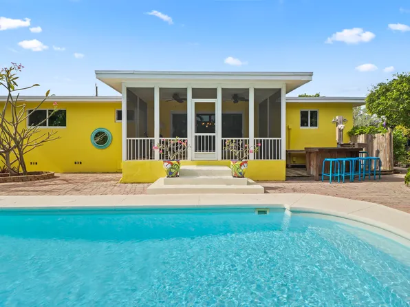 890 79th St, Marathon, FL 33050