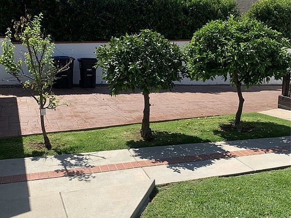 2nd image of 1718 Cleveland Rd