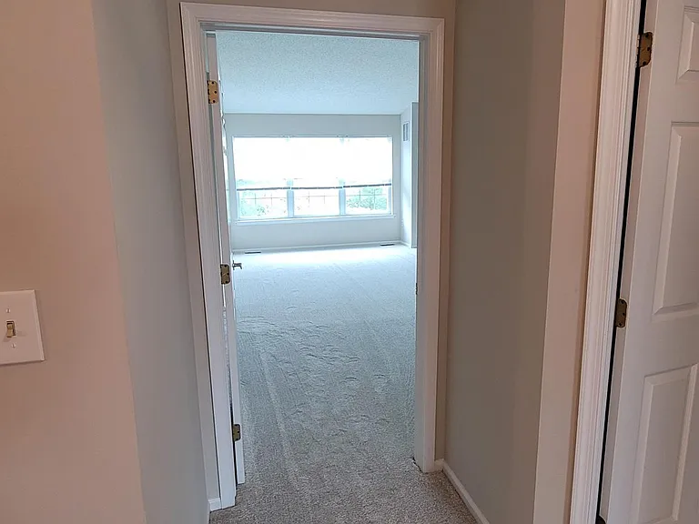 Primary bedroom entryway