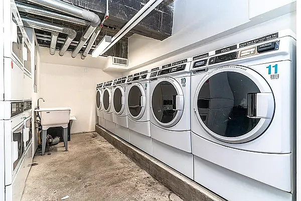 Rented by MySpaceNYC | media 15