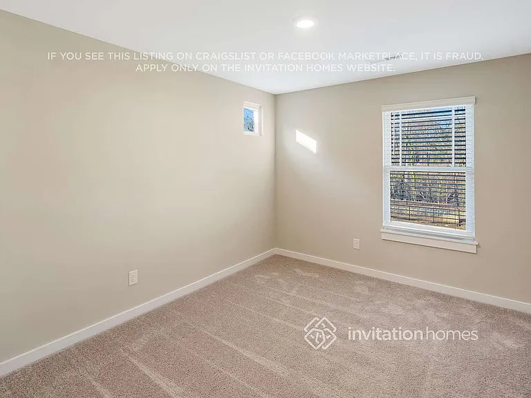 6313 Coatbridge Ln — Photo 23