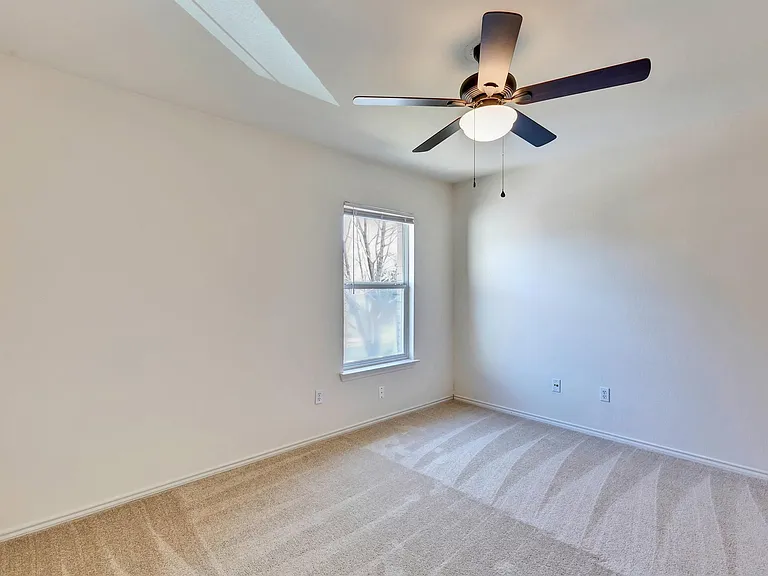 5204 Bahan Dr — Photo 50