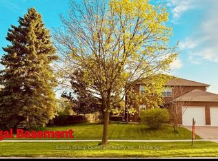 243 Murray Dr, Aurora, ON L4G5X1