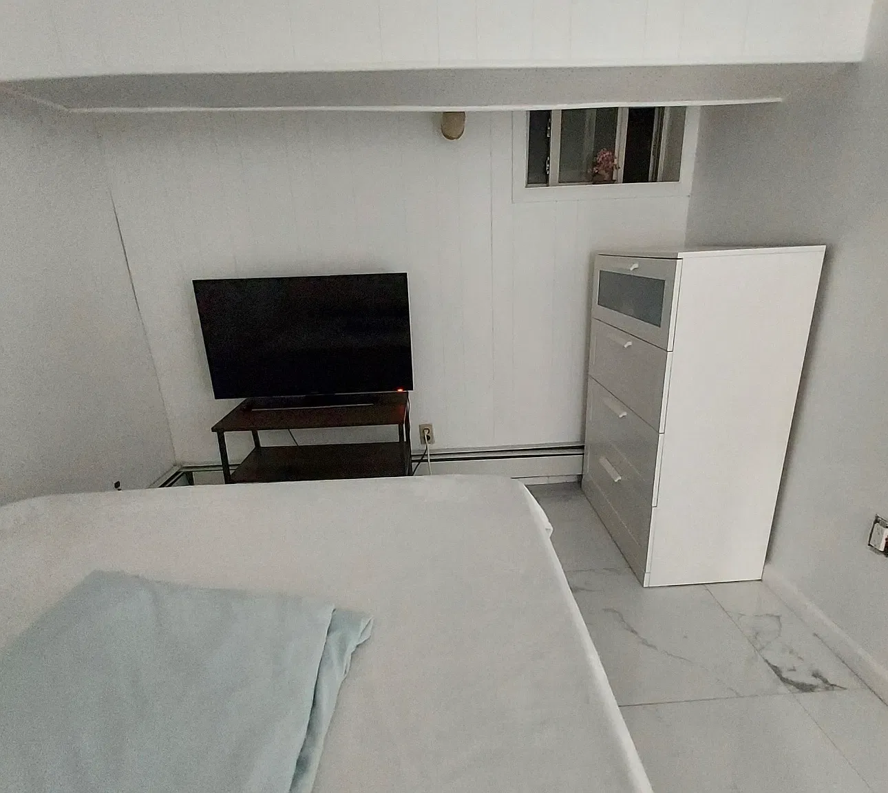 2 bed, 1100 sqft, $1,800 — Photo 3