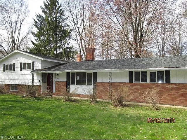 7700 Beaver Creek Dr photo 1