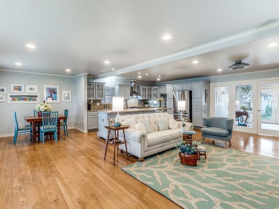 4th image of 6463 Highgate Ln