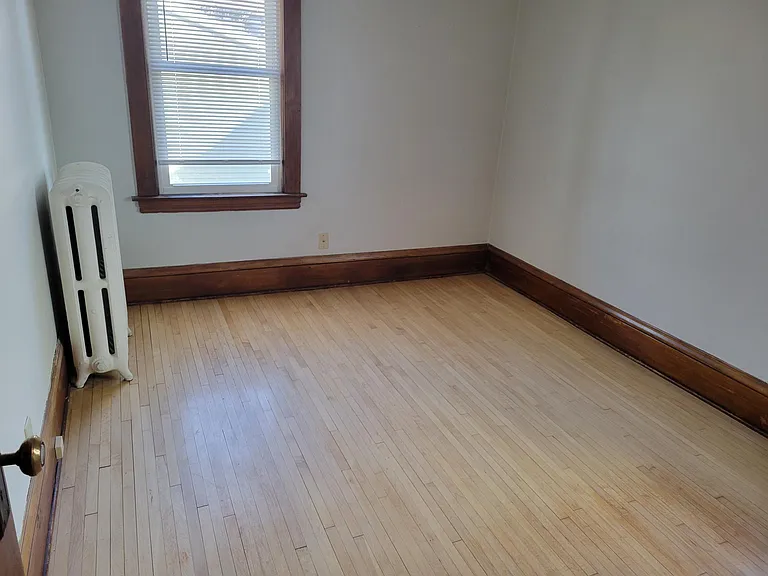 1681 Van Buren Ave #1 — Photo 12