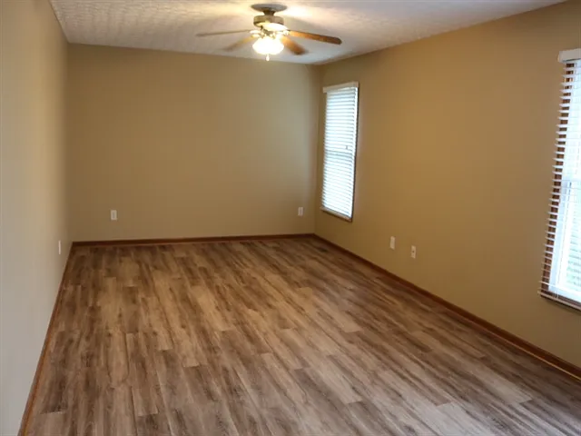 281 Iris Trail Dr — Photo 5