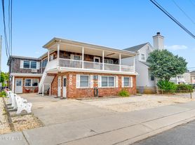 905 SW Central Ave