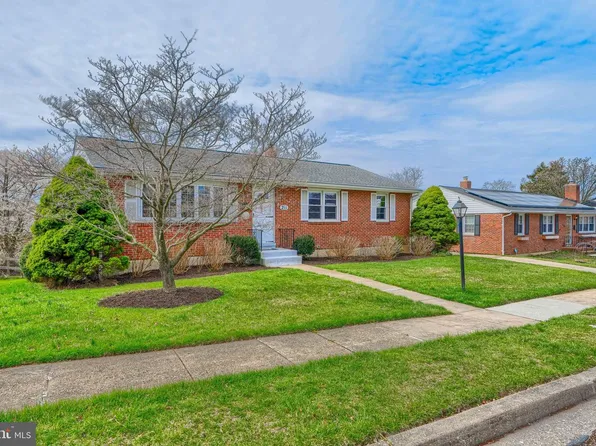 211 Rothwell Dr, Lutherville Timonium, MD 21093